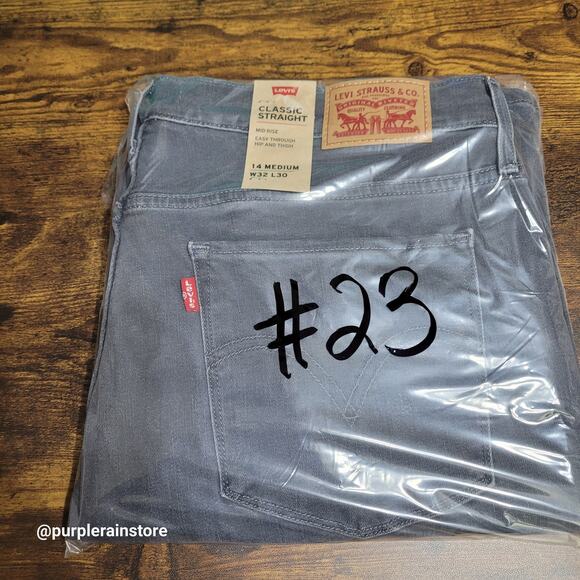 Levi's Jeans Size 14 Classic Straight Mid Rise Soft Hyper Sculpt Gray NWT - Picture 12 of 12
